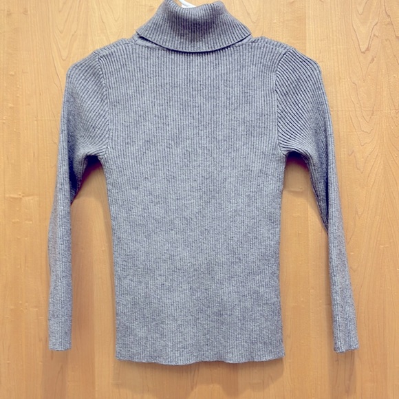High Collar Grey Woolen Sweater Size 2 - Picture 4 of 6